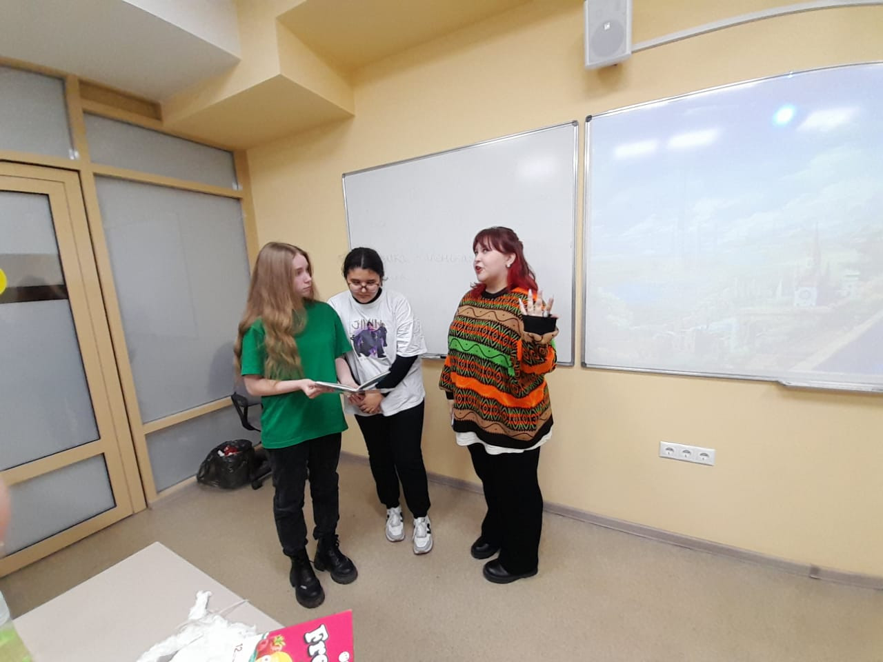 Интерактивные занятия по фонетике русского языка со студентами 1 курса Интерактивные занятия по фонетике русского языка со студентами 1 курса