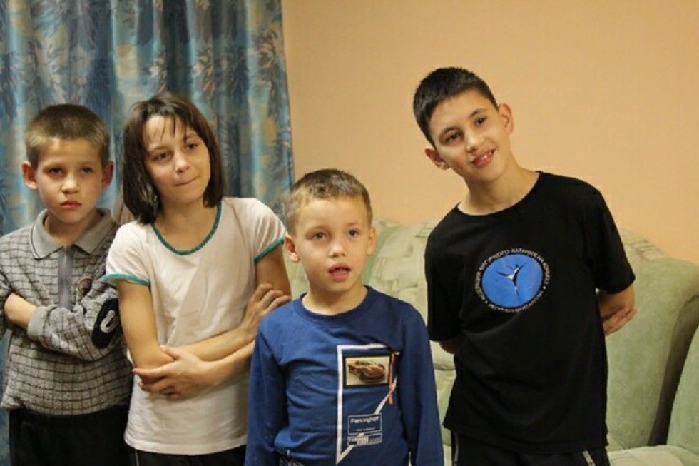 Студенты Елабужского института посетили Детский дом Студенты Елабужского института посетили Детский дом