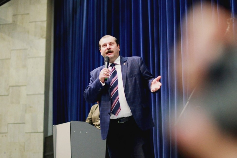 � ����� ��� �����������: � ������ ��������� � ��������� ��������