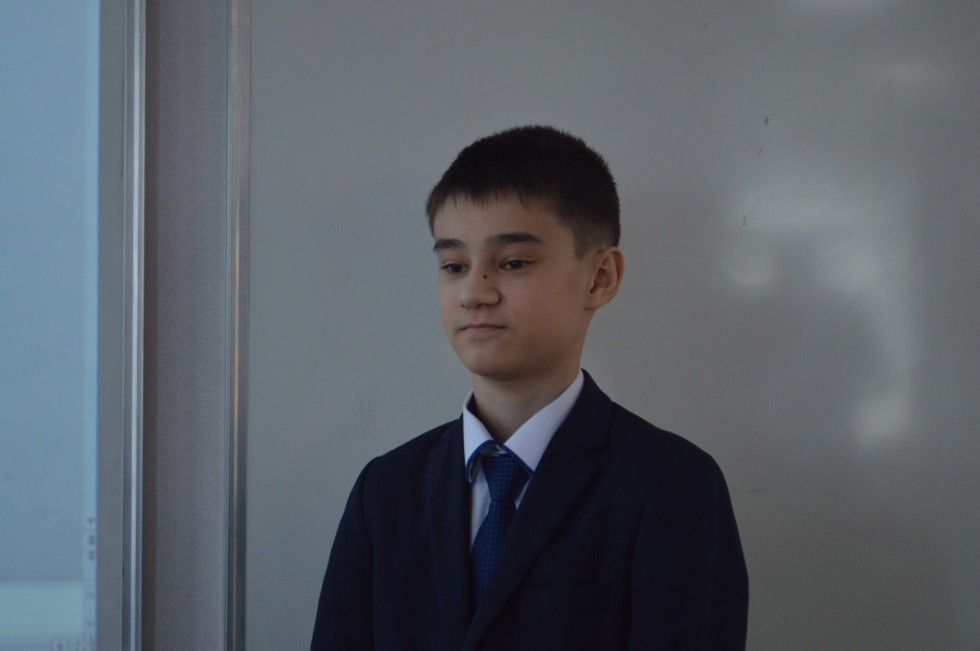 ����� ��������� ���� ������������� 