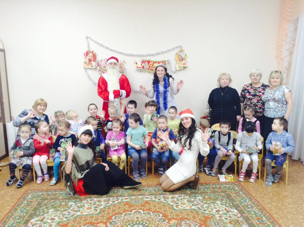 'Яңа ел бүләк ит!' акциясе 'Яңа ел бүләк ит!' акциясе