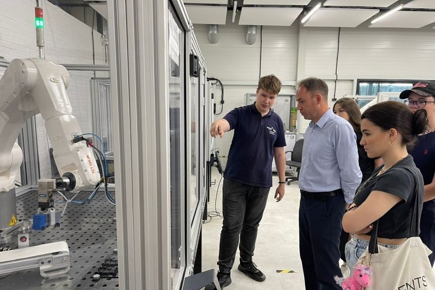 В Елабужском институте КФУ прошла международная летняя школа В Елабужском институте КФУ прошла международная летняя школа