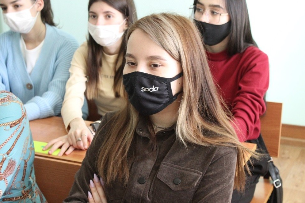 ���������� �������� ������ � ���������� ��������� � ���� ������� ������������� �����