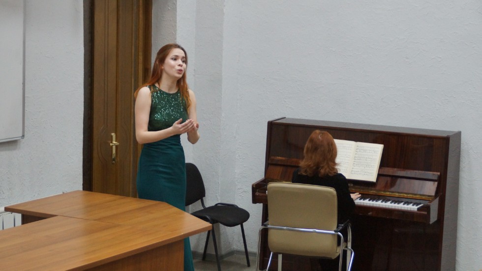 '������� ����� ��ң�� ��� җ�� ���...'