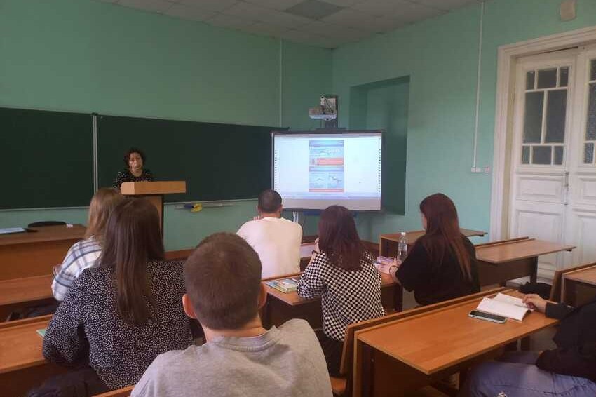 Кураторский час по профилактике терроризма и экстремизма прошел для студентов отделения филологии и истории Кураторский час по профилактике терроризма и экстремизма прошел для студентов отделения филологии и истории