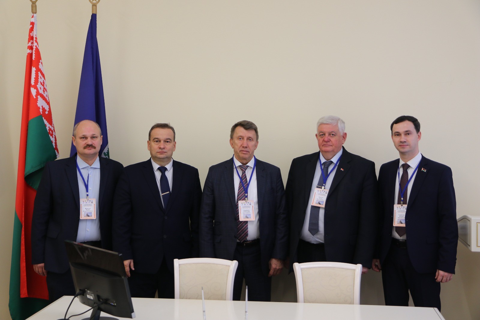 Профессор Химического института принял участие в работе форума Профессор Химического института принял участие в работе форума