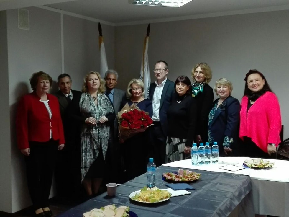 ����������� �������������� ��� � ����