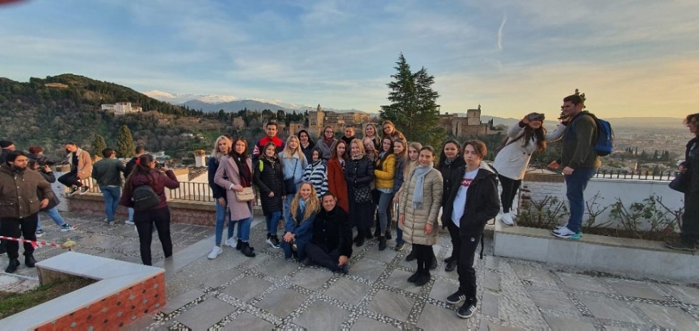 ������������ ������ �������� � �������� ����� �������