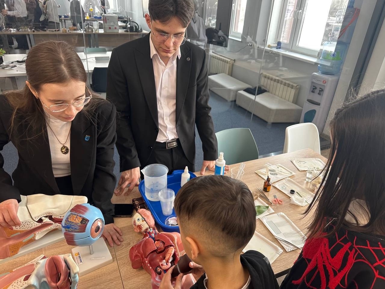 В лицее прошла декада естественно-научных дисциплин В лицее прошла декада естественно-научных дисциплин