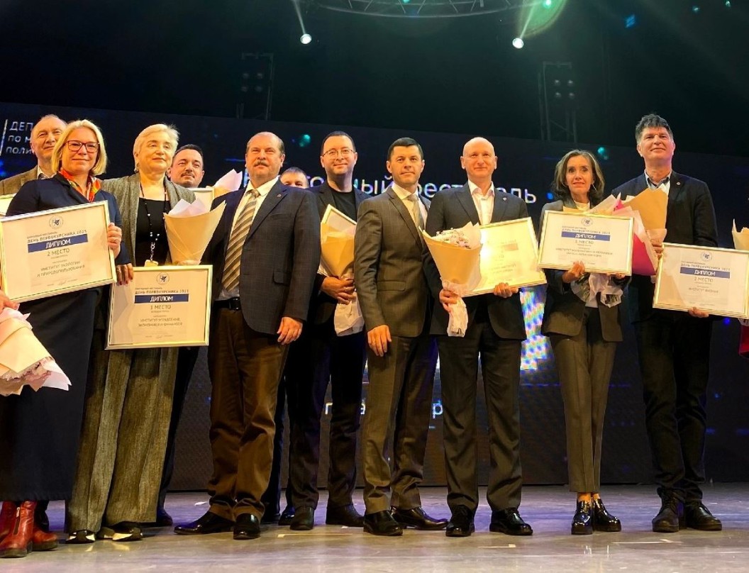 � ������ ����-�������� 