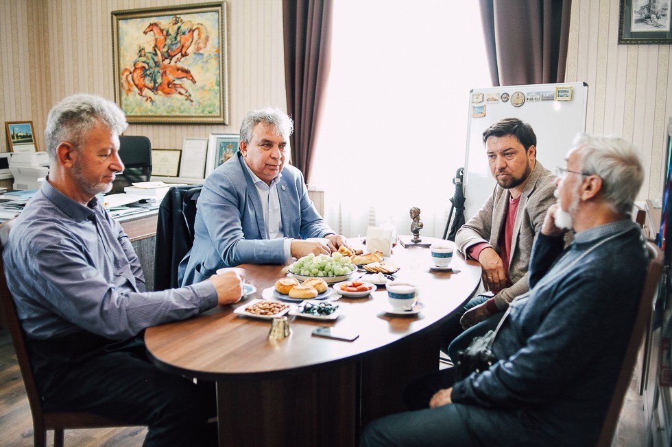 Chairman of the Heraldic Council of Russia Georgy Vilinbakhov visited Kazan Federal University ,IIR, Heraldic Council
