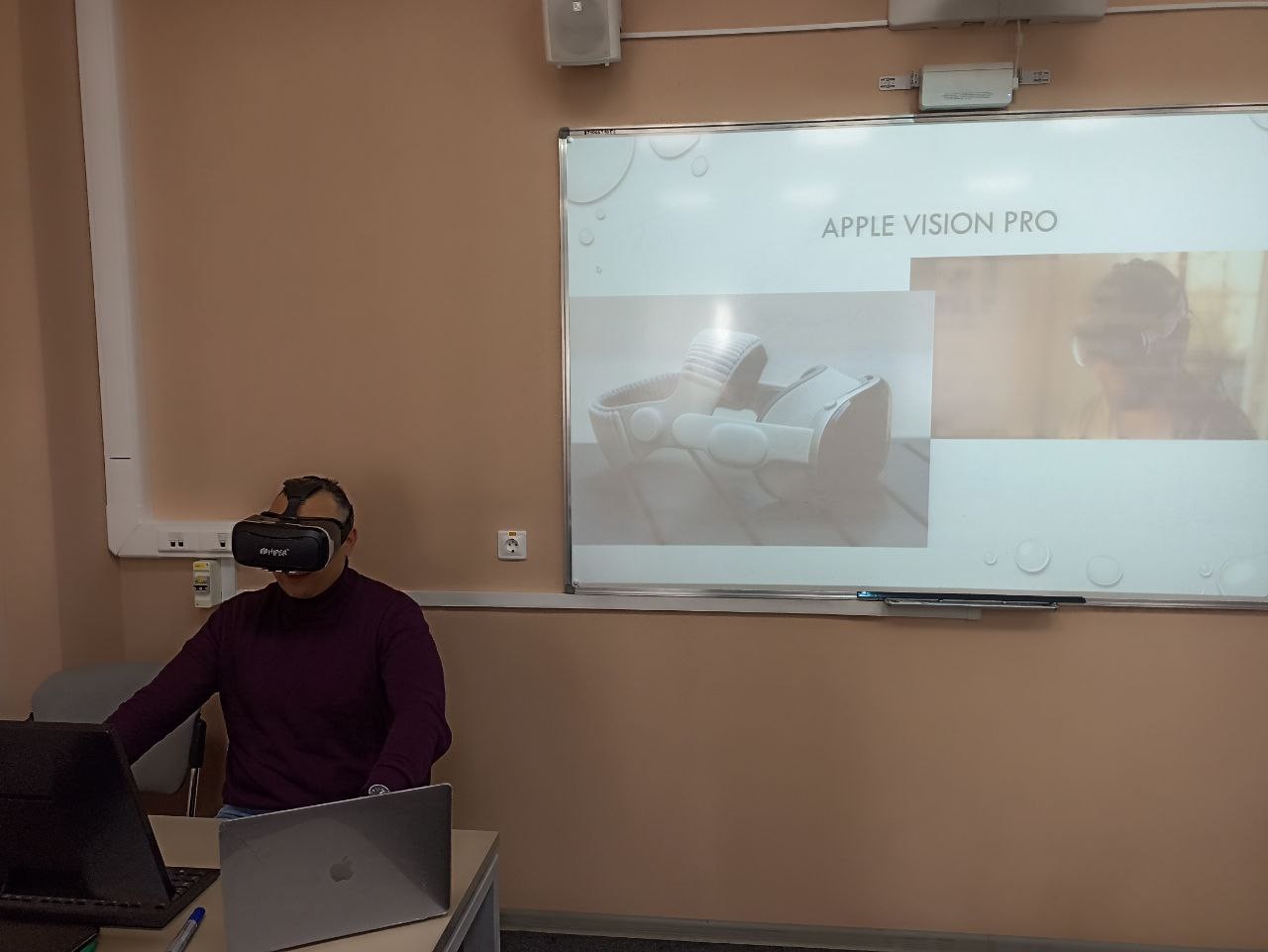 ��������� ���������� ����������� � ����������� ���������� � ����� ������� � �������������� ,������, ��������������, VR/AR ���������� � �������