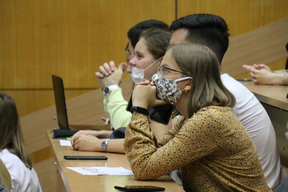 � ����� ������ ������ ��������������� �������� � ���������������