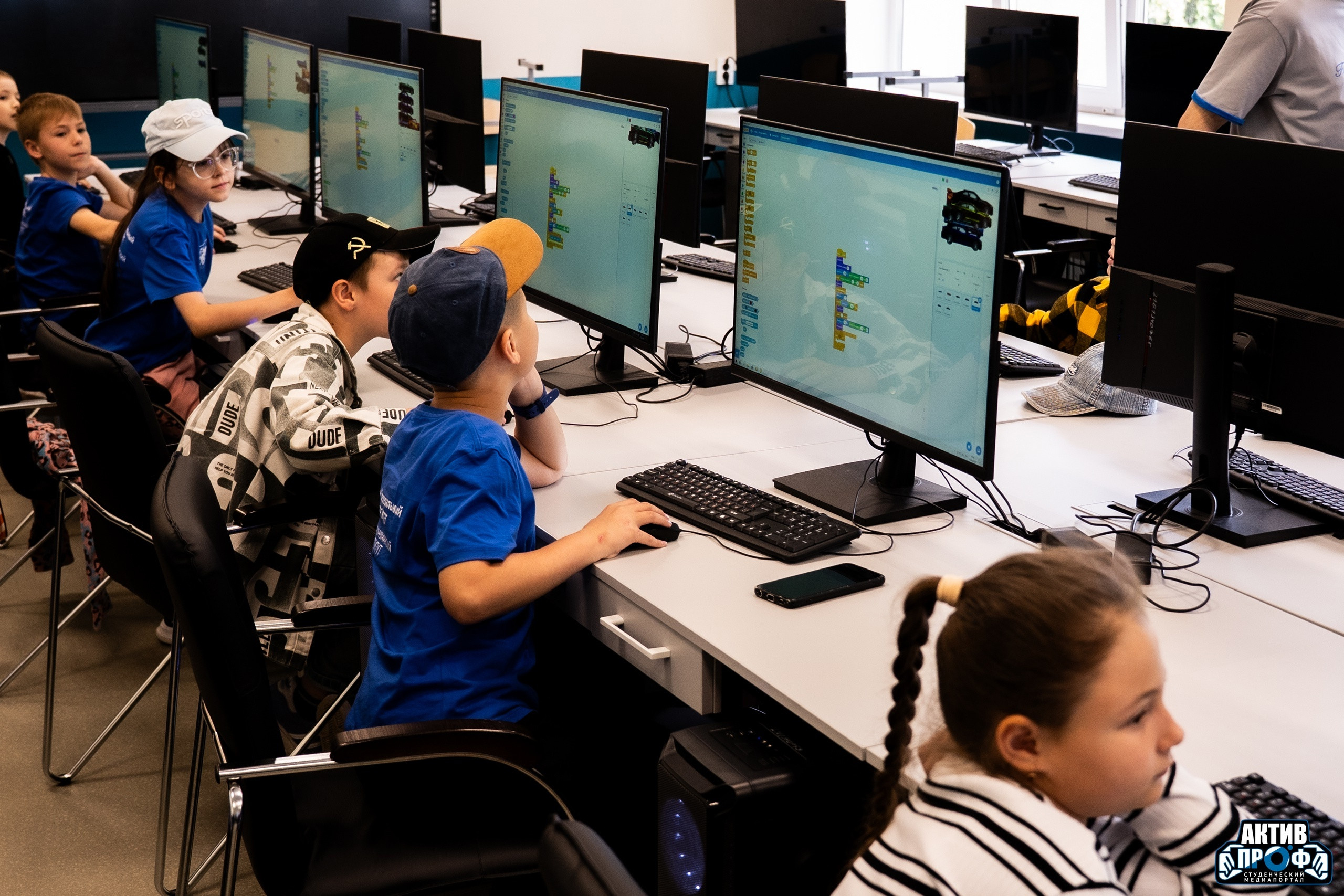 ����� �������� �������������� �������� 'FUTURAUTO' ,����� �������� �������������� �������� &laquo;FUTURAUTO&raquo;, ������, ������-������