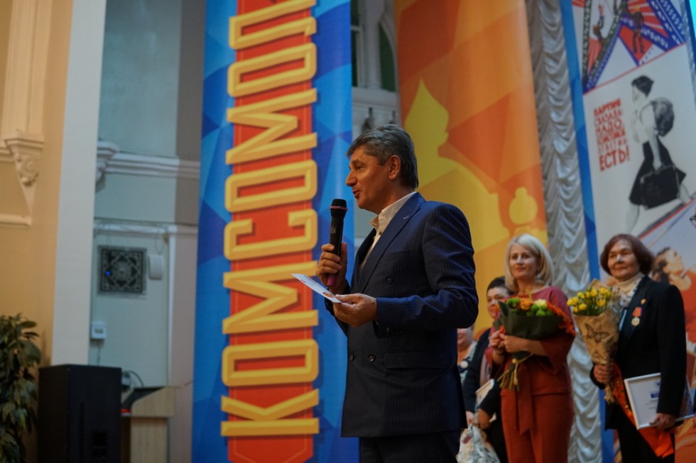 �� ������������� ����������� � ���������� ��������� ��� �������� 100-����� �����