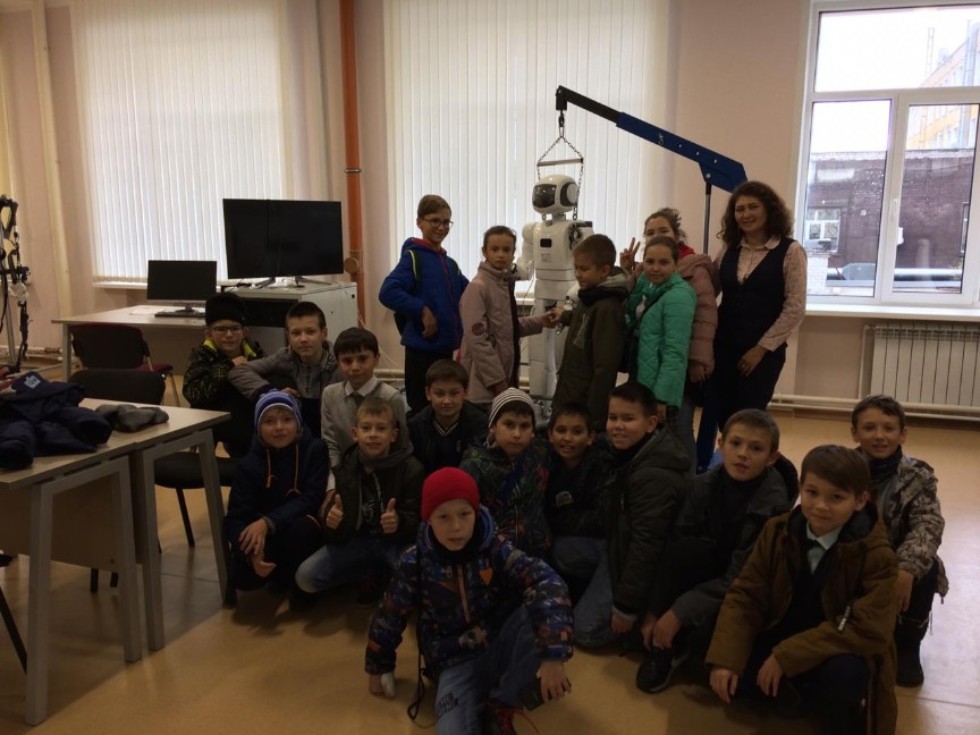 � ������� �������� ���� -�������� ������������������ ������ � ���������� ���������