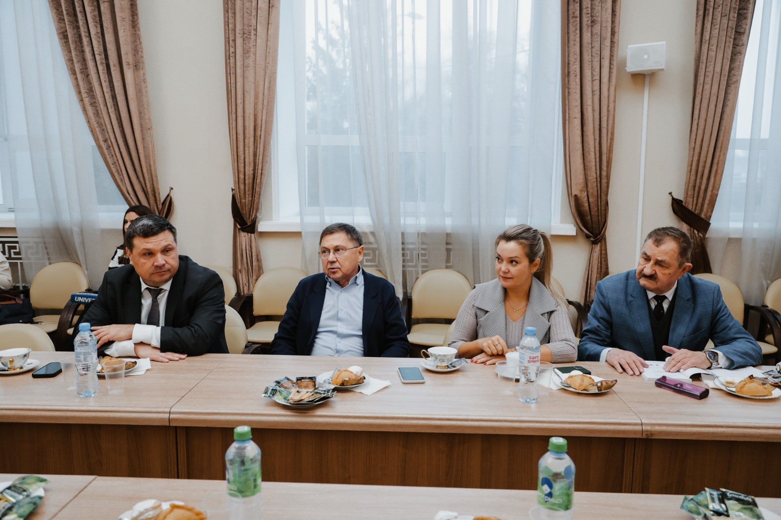 ���� ��  ,��������� ������������, ����������������� �����������, ���������� ����������