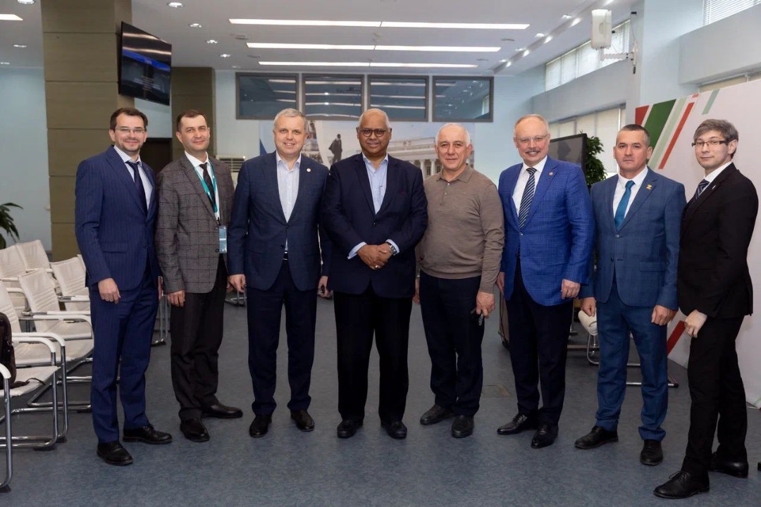 ����������� ���������� ������������� � ��������������� ���������� ��������