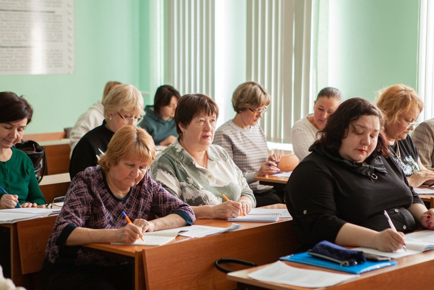 Для учителей математики прошли курсы по подготовке к ЕГЭ в Елабужском институте КФУ Для учителей математики прошли курсы по подготовке к ЕГЭ в Елабужском институте КФУ