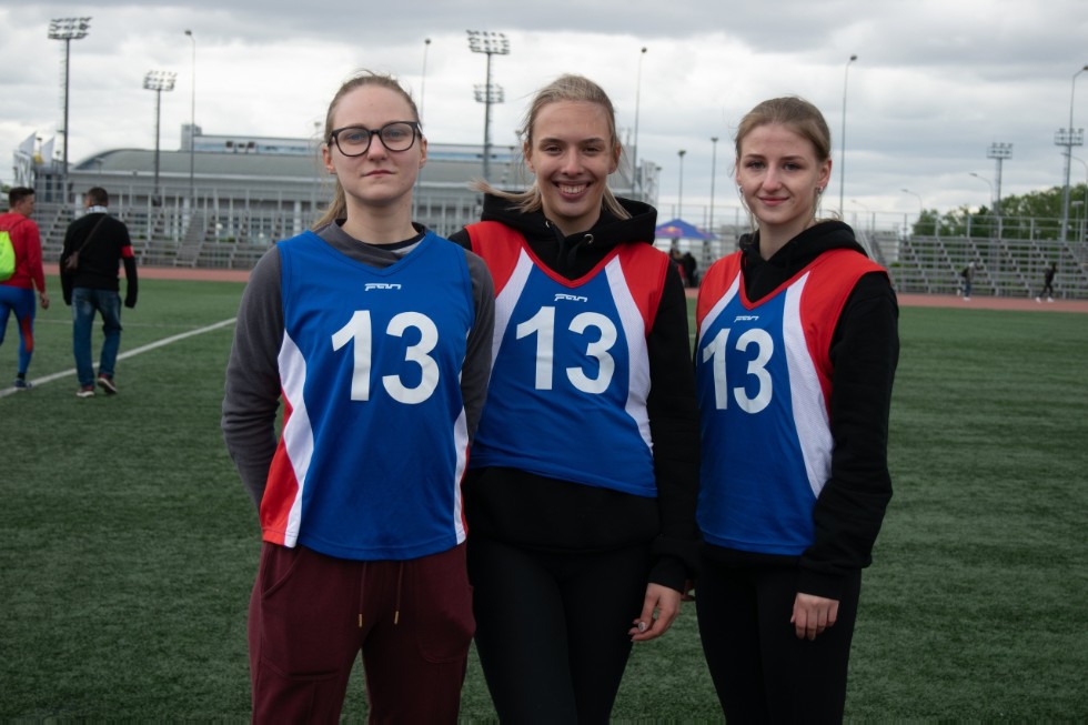 �������� ���� ������ 2 ����� � ����������������� �������� ���