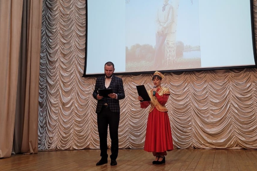 В Елабужском институте отпраздновали День Родного языка и День рождения Габдуллы Тукая В Елабужском институте отпраздновали День Родного языка и День рождения Габдуллы Тукая