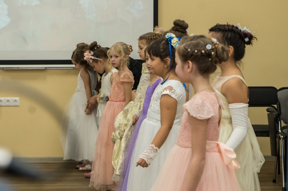 В детском театре КФУ 'Радуга' прошла премьера спектакля 'Россия мне раскрылась в тебе, Казанский университет!' В детском театре КФУ 'Радуга' прошла премьера спектакля 'Россия мне раскрылась в тебе, Казанский университет!'