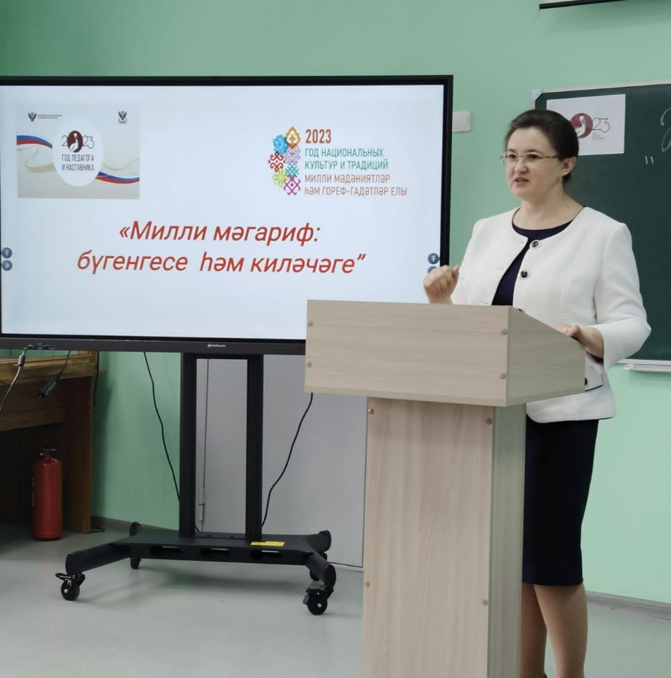 Без тарихта эзлебез... Без тарихта эзлебез...