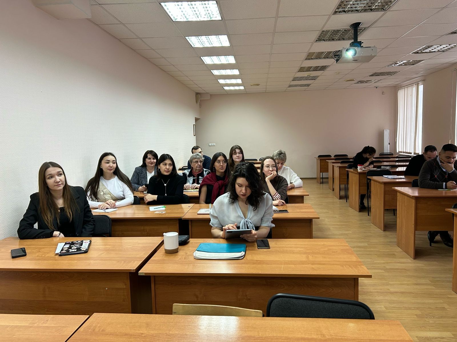 В ИМОИиВ прошел образовательный семинар для кураторов В ИМОИиВ прошел образовательный семинар для кураторов