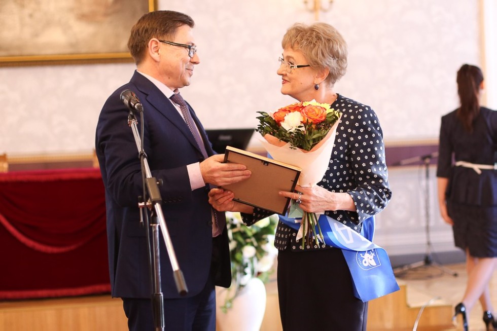 'Woman of the Year and Man of the Year: Women's Perspective' 2018 Award Ceremony 'Woman of the Year and Man of the Year: Women's Perspective' 2018 Award Ceremony