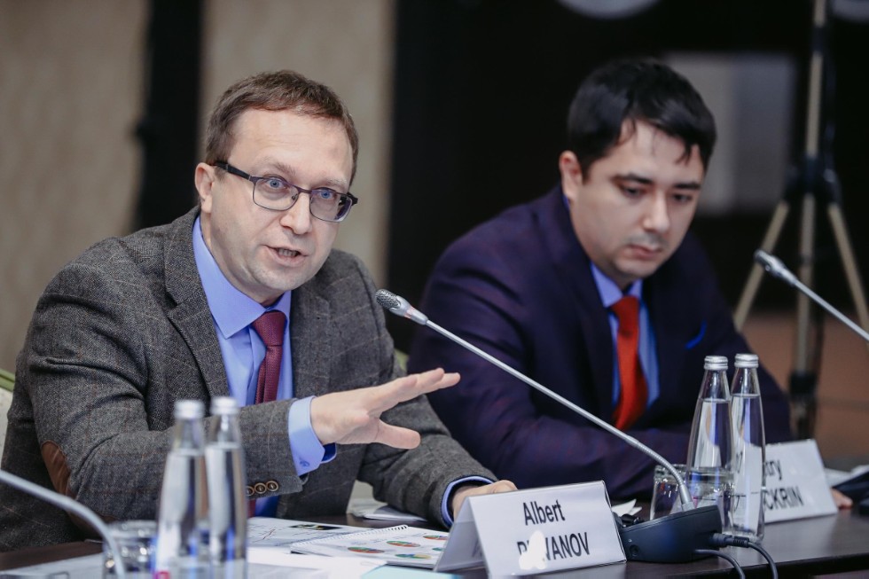 Kazan University presented its roadmap for 2020 ? 2024 at a Project 5-100 meeting in Moscow