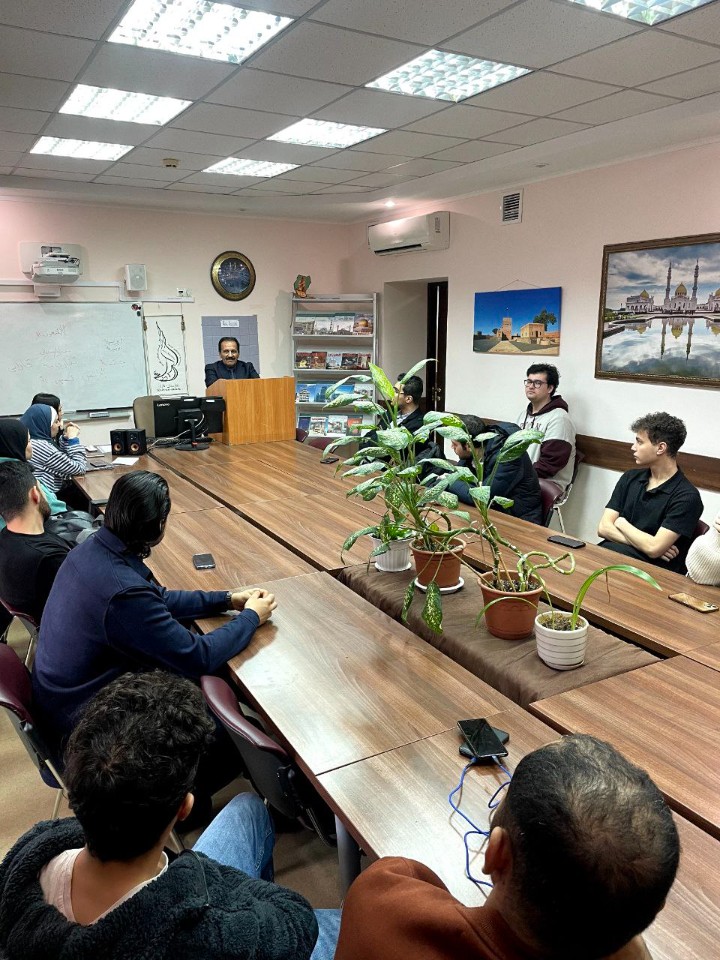 В ИМО прошла встреча с иностранными студентами из арабских стран с руководством института и руководителем Центра арабской культуры 'Аль-Хадара' В ИМО прошла встреча с иностранными студентами из арабских стран с руководством института и руководителем Центра арабской культуры 'Аль-Хадара'