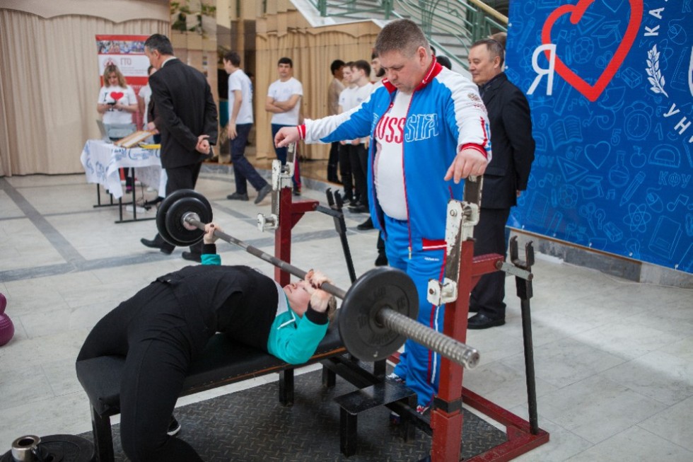 ������ ��������� ������ ������� ������ � �������� ���������� �������� � ������������ ����������������� ����������� ��������� ��� ���� ��������