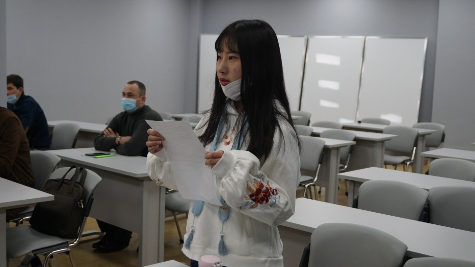 �������������  ������-������������ �����������, ����������� 100-����� �� ��� �������� ��������� ��� ���������