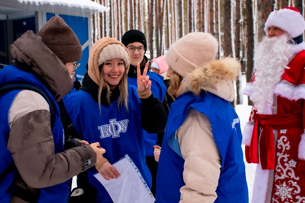 'Зимние забавы' для студентов Елабужского института и НЧИ прошли в 'Буревестнике' 'Зимние забавы' для студентов Елабужского института и НЧИ прошли в 'Буревестнике'