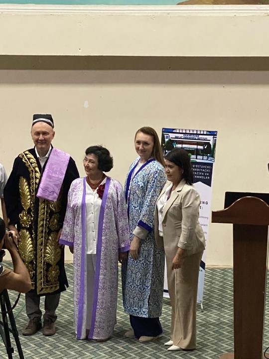 В Шахрисабзском государственном педагогическом институте в рамках Международного форума по педагогическому образованию ИФТЕ-2025 прошла конференция 'Учитель-воспитатель: миссия и вызовы' В Шахрисабзском государственном педагогическом институте в рамках Международного форума по педагогическому образованию ИФТЕ-2025 прошла конференция 'Учитель-воспитатель: миссия и вызовы'