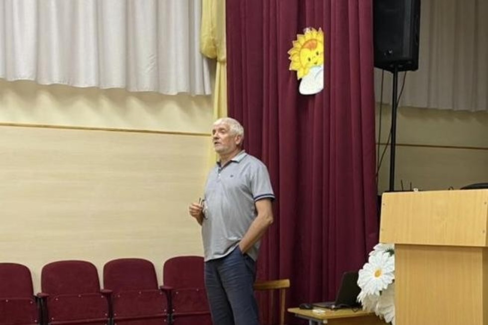 Елабужский институт КФУ принял участие в презентации проектов мензелинских школ Елабужский институт КФУ принял участие в презентации проектов мензелинских школ