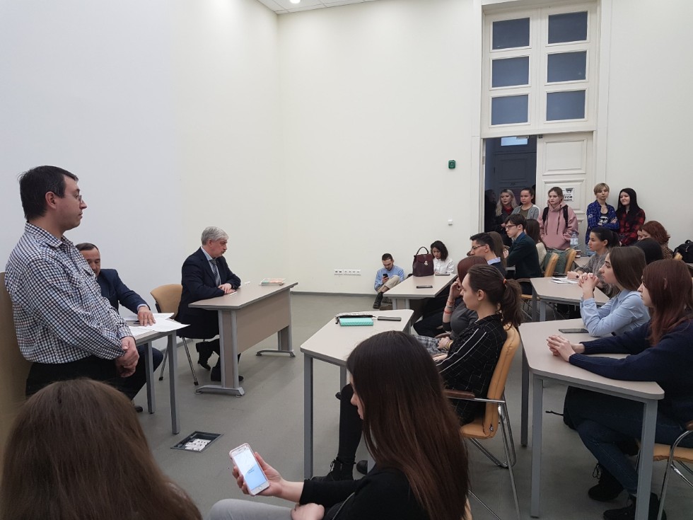 Лонгриды под знаком '100 лет ТАССР' от студентов Высшей школы журналистики КФУ Лонгриды под знаком '100 лет ТАССР' от студентов Высшей школы журналистики КФУ