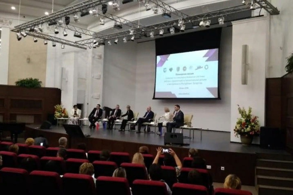 ��������������  ������� ������ � ��������� � ������������ ������ � ���������