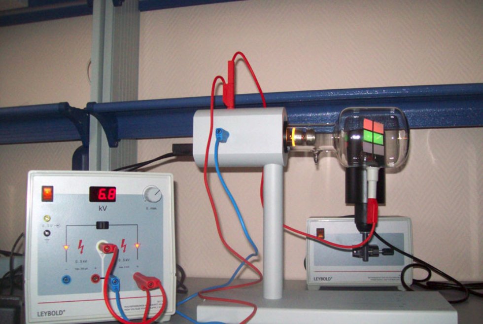 УЛ 'Общий физический практикум по физике конденсированных сред' УЛ 'Общий физический практикум по физике конденсированных сред'