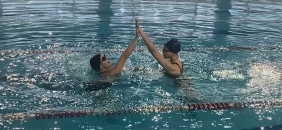 Предновогодний турнир по синхронному плаванию среди студентов третьекурсников ИФМиБ Предновогодний турнир по синхронному плаванию среди студентов третьекурсников ИФМиБ