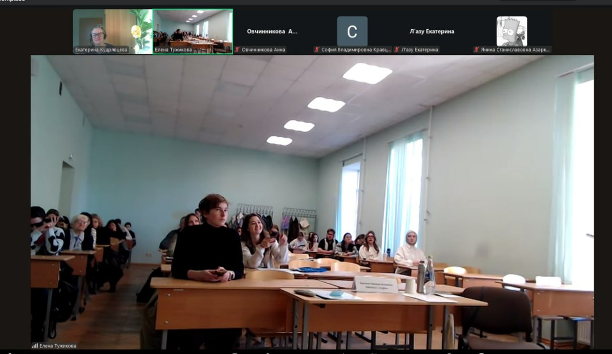 Искусственный интеллект как новое медиа Искусственный интеллект как новое медиа