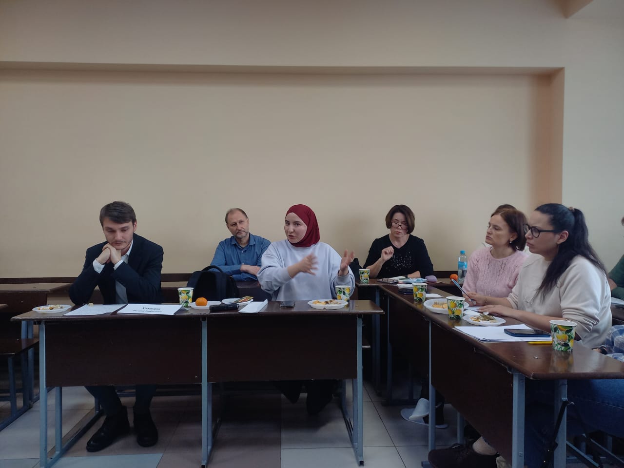 В КФУ обсудили представления о человеке в исламе и христианстве В КФУ обсудили представления о человеке в исламе и христианстве