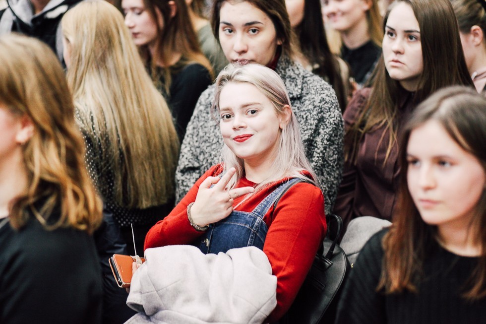 ���� ����������� ������������� � ������ ����� ����������� ������ � ��������(������������)