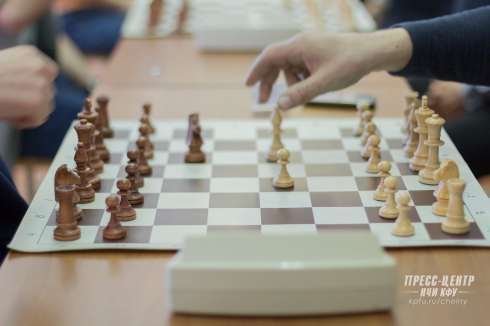 ��� � ���