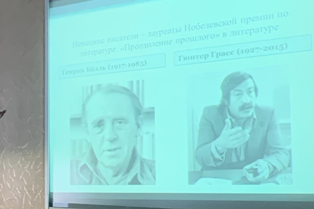 О войне мы узнаем из книг О войне мы узнаем из книг