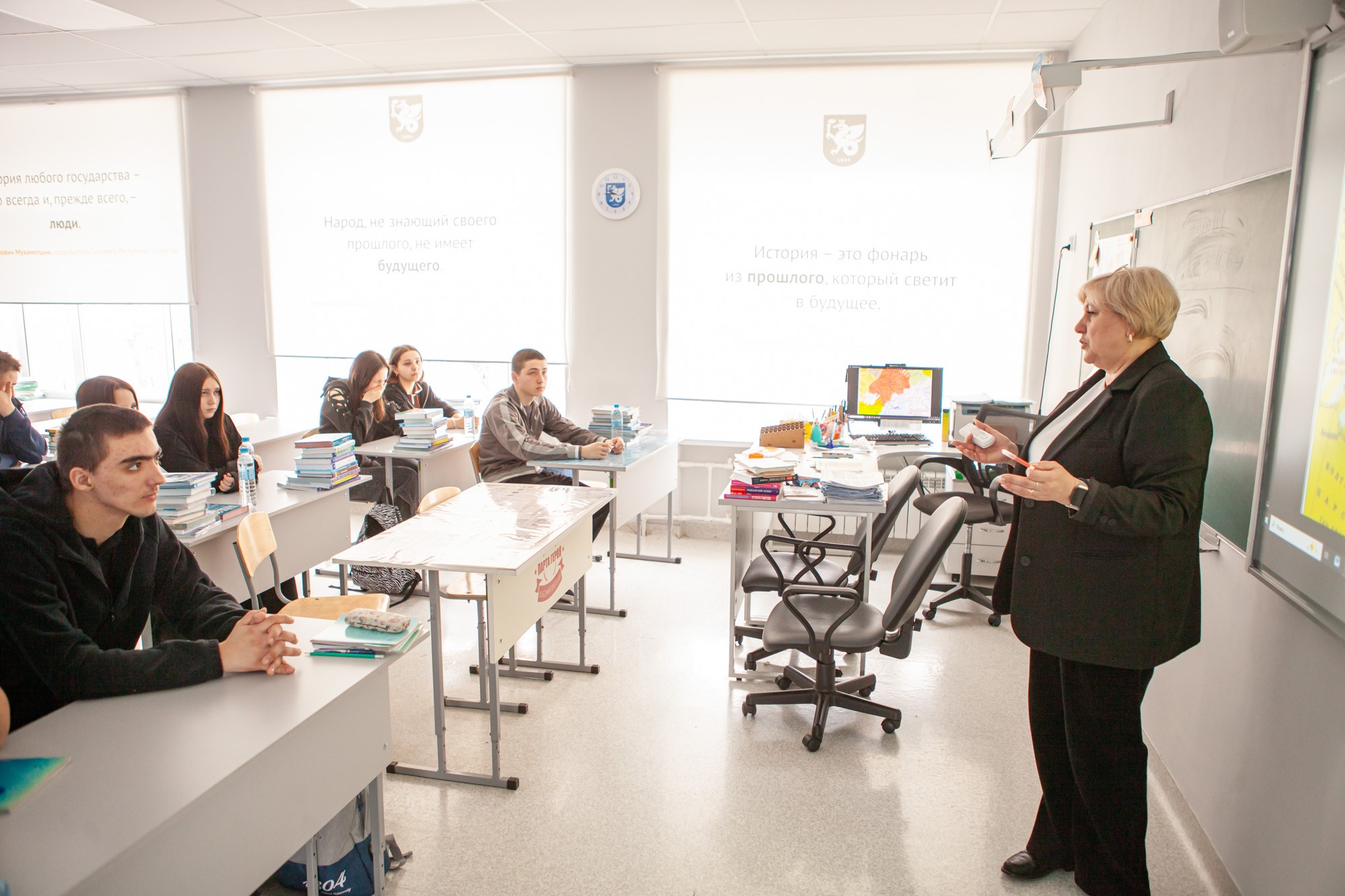 Школьники из Лисичанска и Рубежного приступили к учебе в 'Университетской' школе Елабужского института КФУ Школьники из Лисичанска и Рубежного приступили к учебе в 'Университетской' школе Елабужского института КФУ