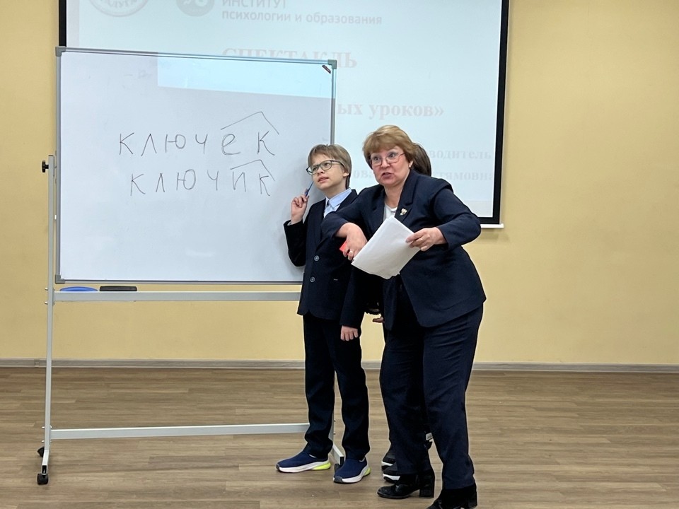 ������� ����� ��� '������' ��������� ���������� ����������� ����� � ���������