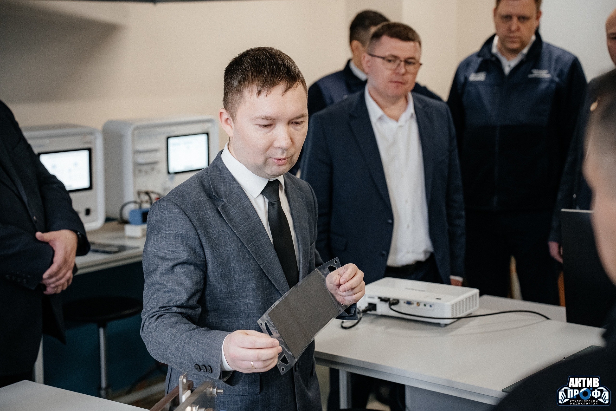 ������ � ����� ����������� � ������� ��������� ,��� &laquo;�����&raquo;, ���, ��� &laquo;����� ���� ���&raquo;