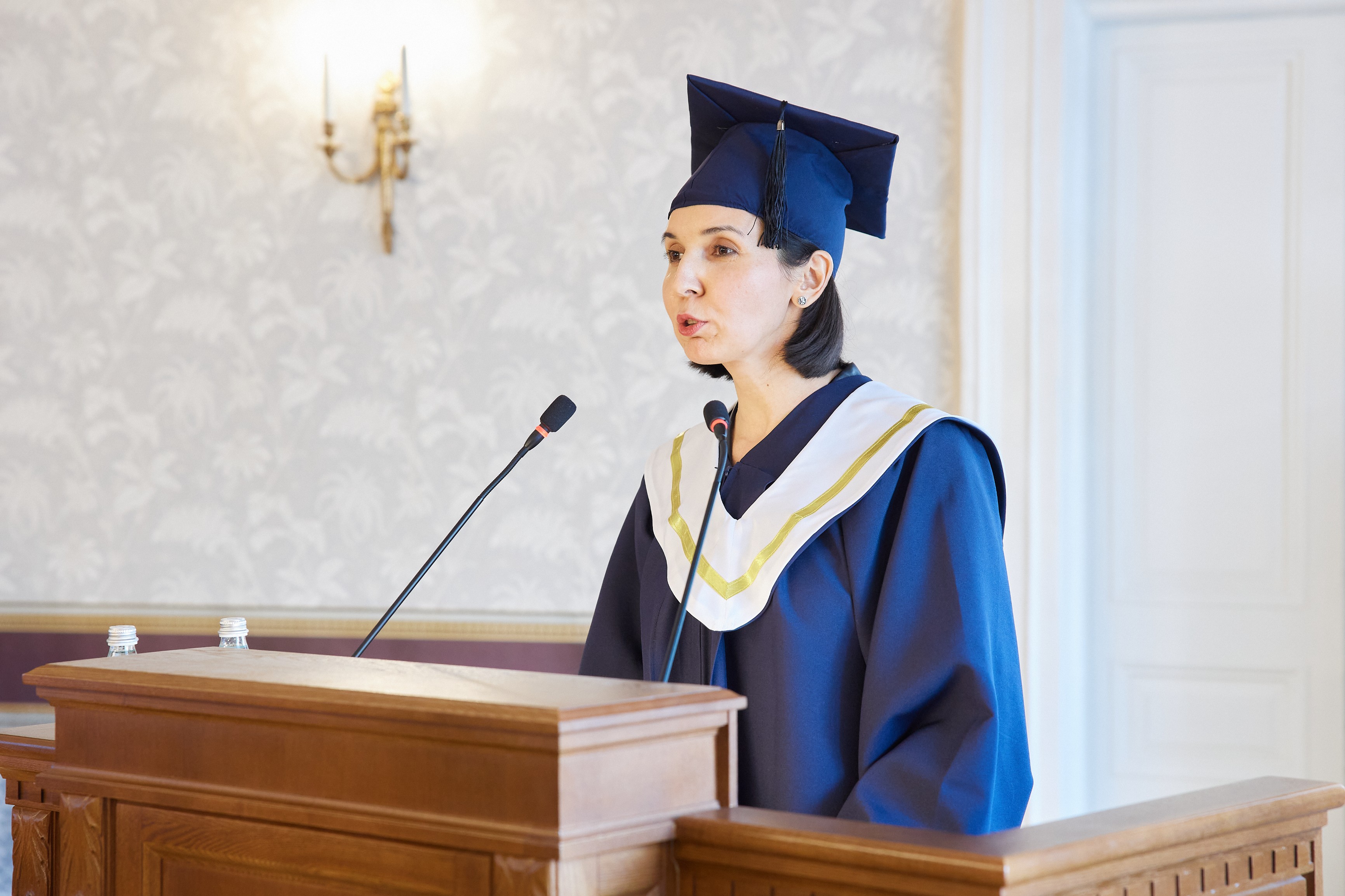 ТОРЖЕСТВЕННАЯ ЦЕРЕМОНИЯ ВРУЧЕНИЯ ДИПЛОМОВ MBA ТОРЖЕСТВЕННАЯ ЦЕРЕМОНИЯ ВРУЧЕНИЯ ДИПЛОМОВ MBA