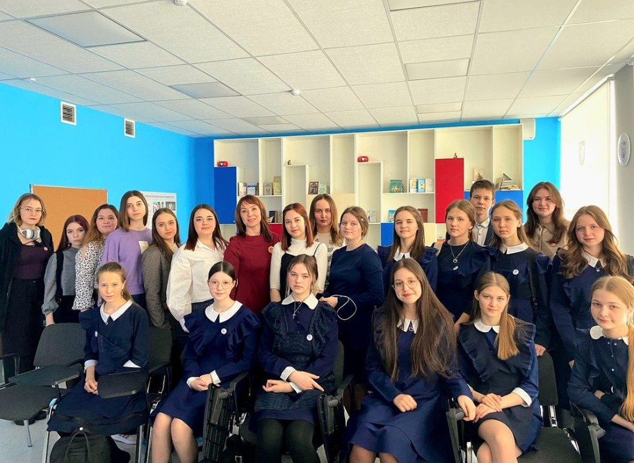 Lingua����: ������������� ������ ��� ����������� '���������������' �����